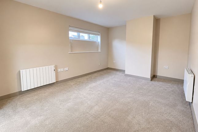 Flat 5, 57 Foregate Street, Worcester photo 3