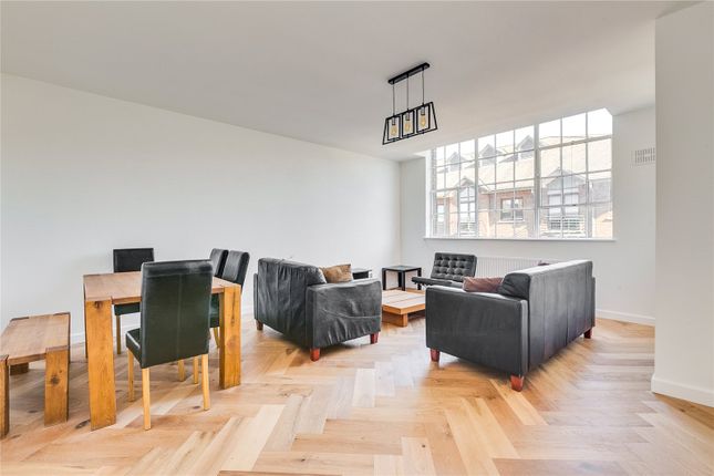 Thumbnail Flat to rent in Citybridge House, 235-245 Goswell Road