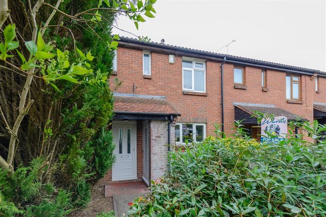 3-bed house on Seven Acres, Swanley, £300,000