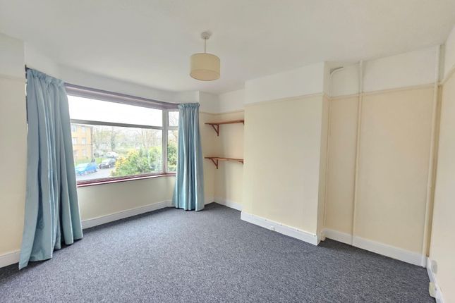 Flat to rent in Parkside Avenue, Southampton