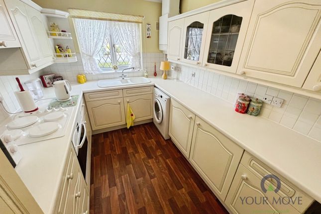 2, Chatsworth Court, Ilkeston photo 2