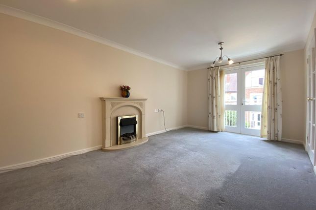 Santler Court, 207,Flat 26, Worcester Road, Malvern photo 2