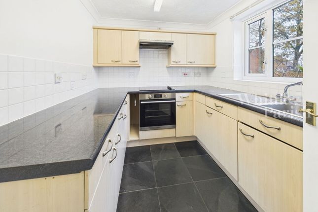 5, Mallow Close, Attleborough photo 4