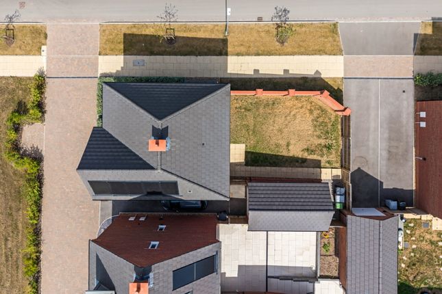 6, Thorsten Way, Congleton photo 2