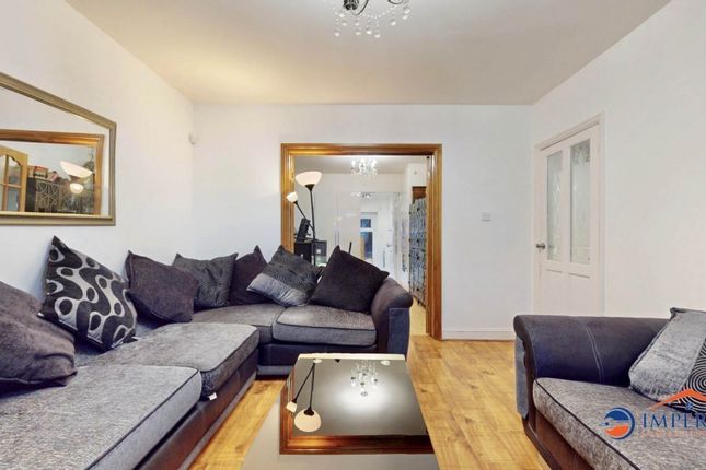 398, Allenby Road, Southall photo 3