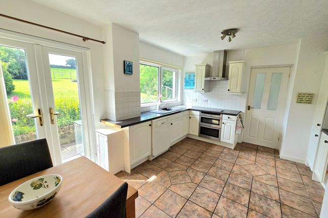 4 Parklands, Bridgend photo 3