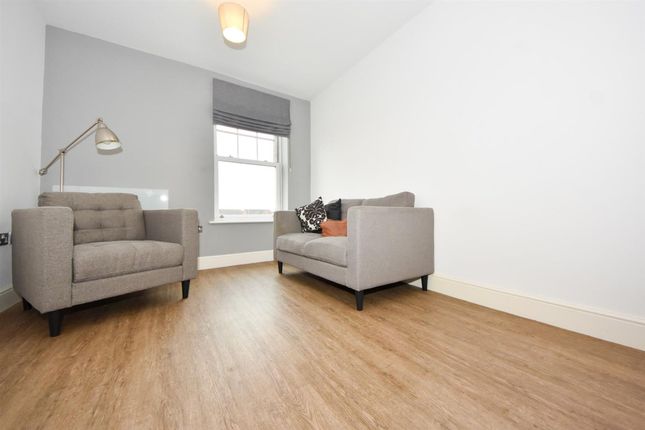 22 Alder Meadow, Warwick photo 2
