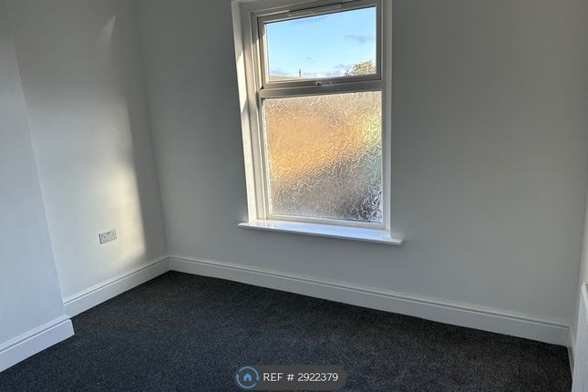 Flat, Trench Road Trench, Telford photo 5