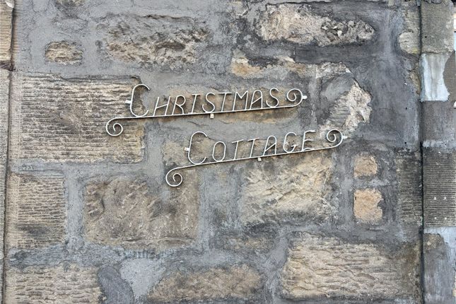 16, Main Street, Stirlingshire photo 2