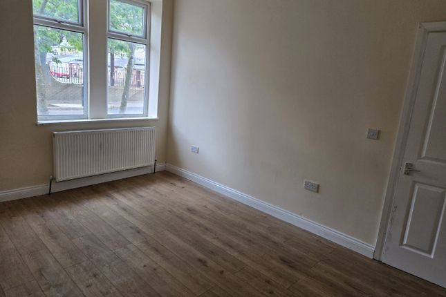 18, Second Avenue, Ashington photo 2
