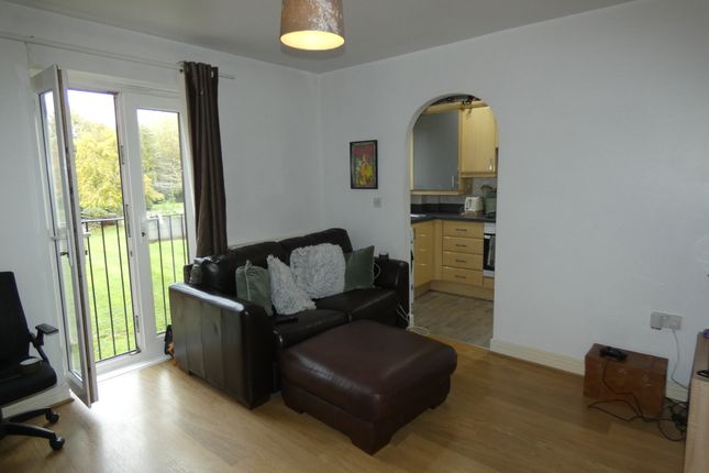 Pooler Close, Telford photo 5