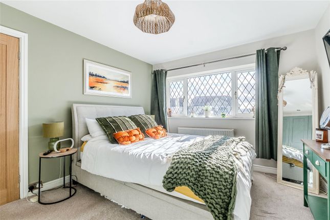 18, Green Lane, Castleford photo 4