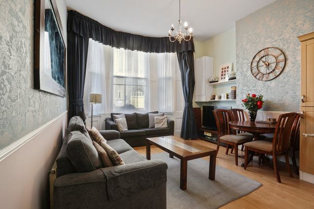 A, 11, Castletown Road, West Kensington photo 2