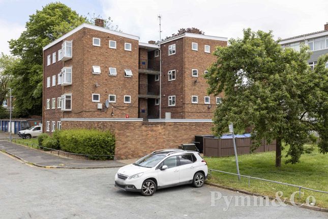 Flat for sale in Holls Lane, Norwich