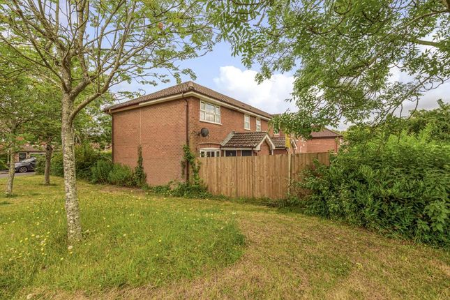 End terrace house for sale in Hatch Warren, Basingstoke