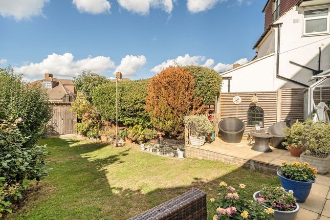 33, Berryhill, Eltham photo 4