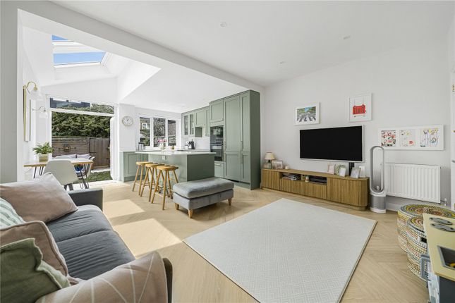 46, Victor Road, Middlesex photo 4