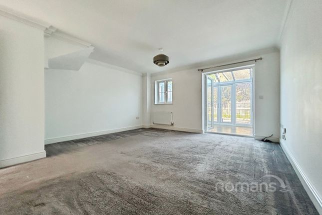 1, Tithing Road, Hampshire photo 2