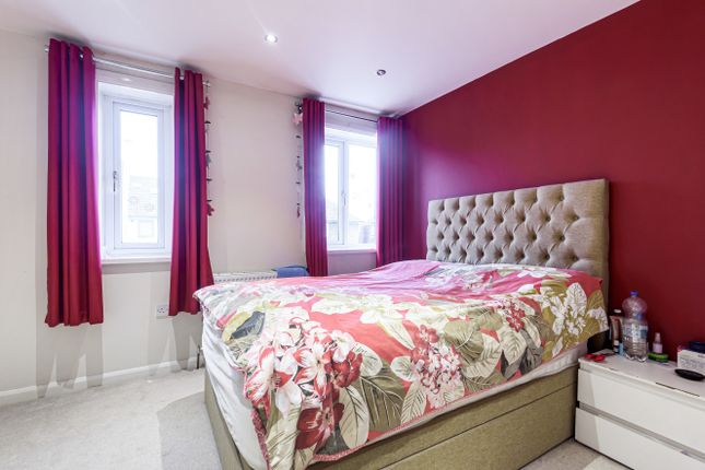 Thumbnail Terraced house to rent in Firhill Road, London