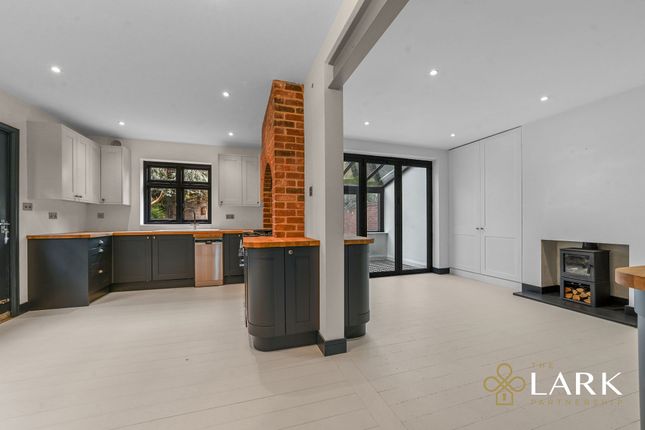 6, Dalton Road, Ipswich photo 3