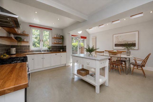 1, Findon Road, Shepherd's Bush W12 photo 4