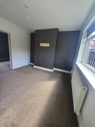 1, Douglas Gardens, Gateshead photo 2