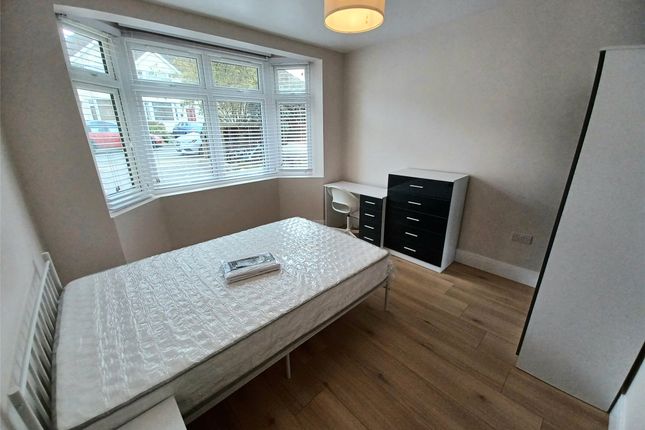 Room 1, 15, Coniston Avenue, Oxford photo 2