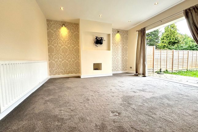 46, Leamington Spa photo 3