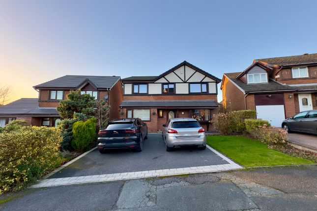 Main Photo, Clockhouse Grove, Burnley, 5 Bedroom D