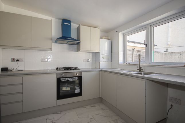 2 Bedroom Flat