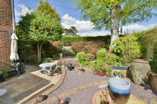 55, Gunters Lane, Bexhill-on-Sea photo 2