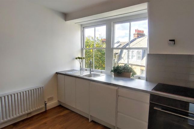 Thumbnail Flat to rent in Glenmore Road, Belsize Park