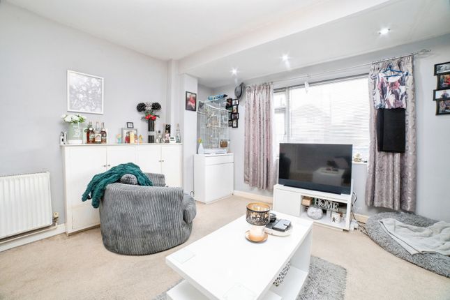 104, Chesterfield Road North, Nottinghamshire photo 4