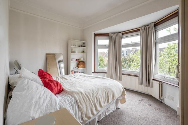 23, Malmesbury Road, South Woodford photo 4
