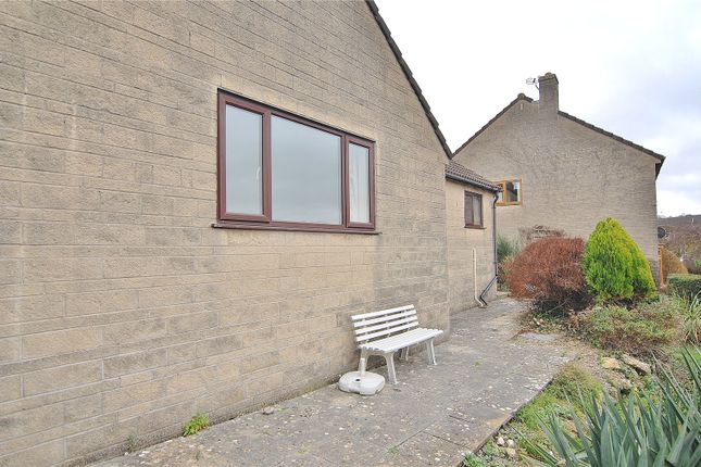 Bungalow to rent in Hillier Close, Stroud, Gloucestershire