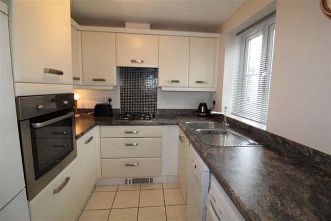 1, Henry Grove, Pudsey photo 3