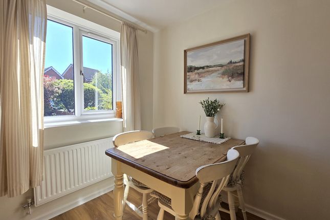 2, Flying Fields Road, Southam photo 3