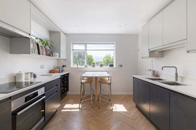 52, Topstreet Way, Hertfordshire photo 4