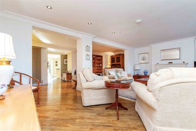 Flat for sale in Marine Gate Mansions, Promenade, Southport, 0Au.