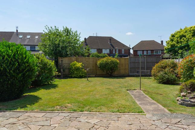 37 Park Crescent, Leicester photo 4