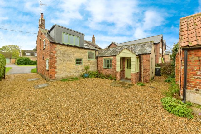 3-bed house on 29, Big Green, Peterborough, £500,000