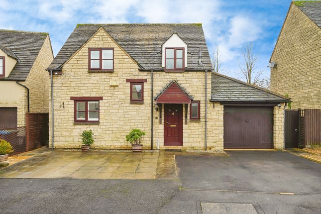 Thumbnail Detached house for sale in Idbury Close, Witney