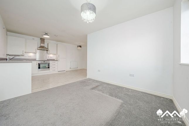 7 Tutor House, Huyton photo 3