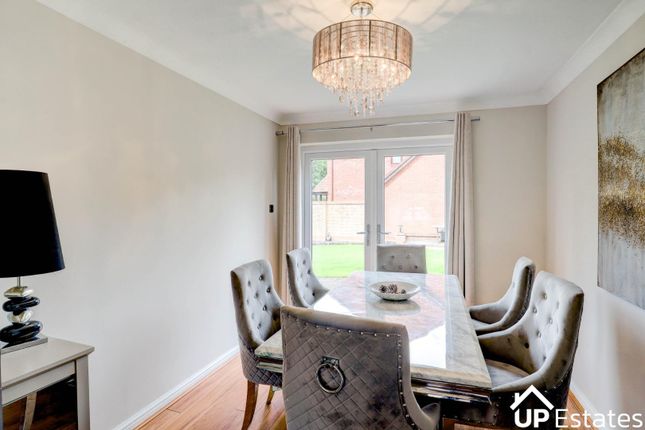 48, Exbury Way, Nuneaton photo 4