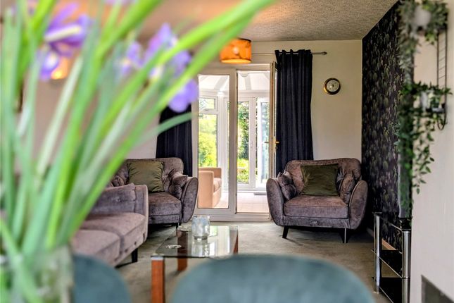 77, Trimpley Drive, Worcestershire photo 3