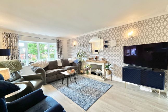 3 Bala Grove, Stoke-On-Trent photo 2