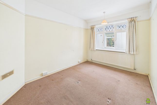 14, Abbotts Walk, Bexleyheath photo 5