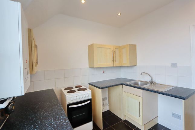 Flat 5, 36 Barlow Moor Road, Manchester photo 4