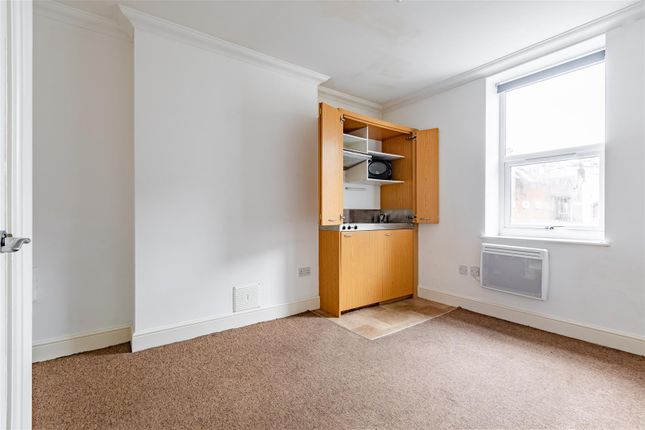 Flat 5 Olivia House, 13, Cambridge Road, Eastbourne photo 4