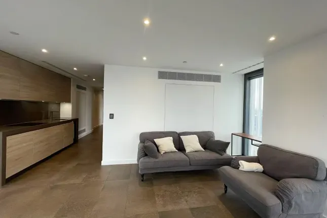 53, Chronicle Tower 261B City Road London photo 4